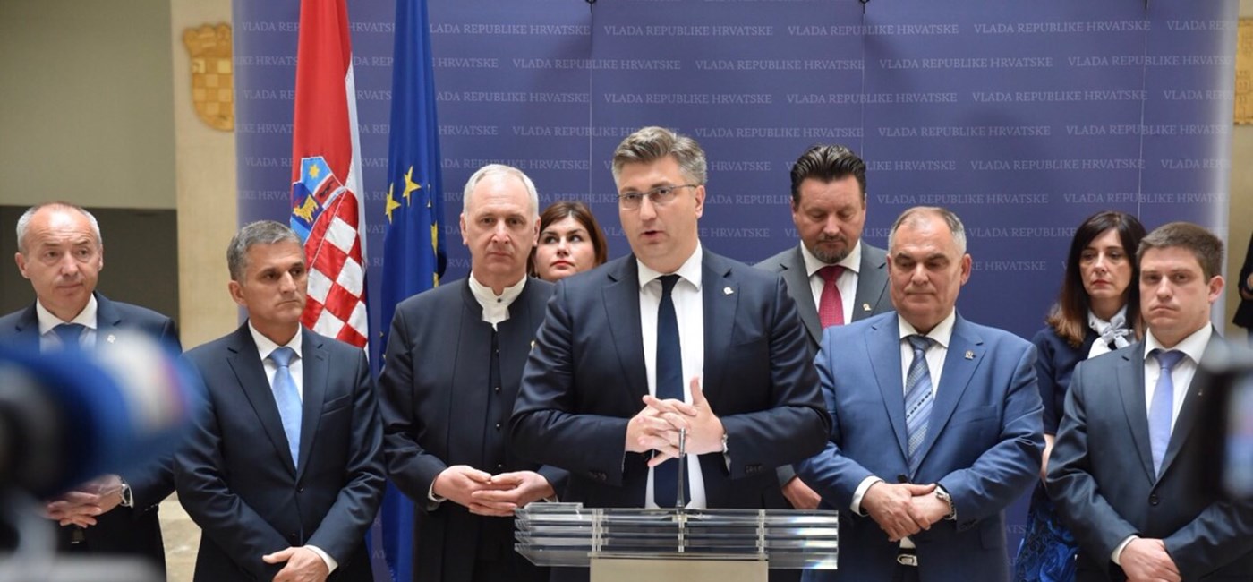 Predsjednik Vlade nakon sjednice u Splitu: Ustrajat ćemo da se svi dogovoreni projekti realiziraju 